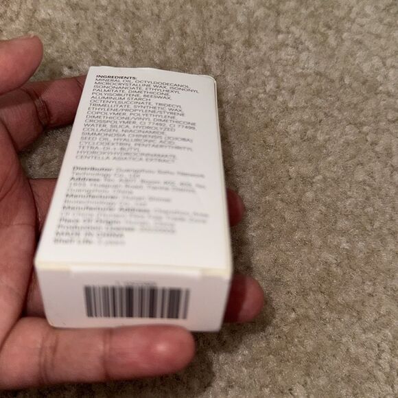 Beauty Balm Serum Boosted Skin Tint – Hydrating Tinted Moisturizer opened box - Picture 11 of 15